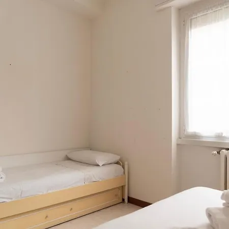 Casa Klimt - 10 Minuti Dal Duomo Apartamento
