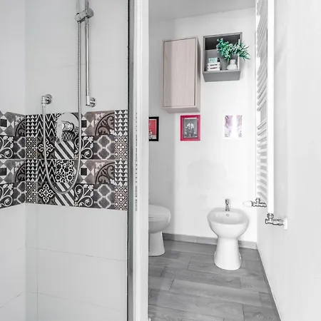 Appartamento Br14 - 10 Minutes From The Duomo - Exclusive Milano