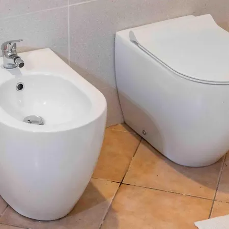 شقة Loft Porta Romana - Cozy & Wi-fi *