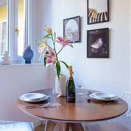 Duomo-porta Venezia, Luxury Design Apartment *
