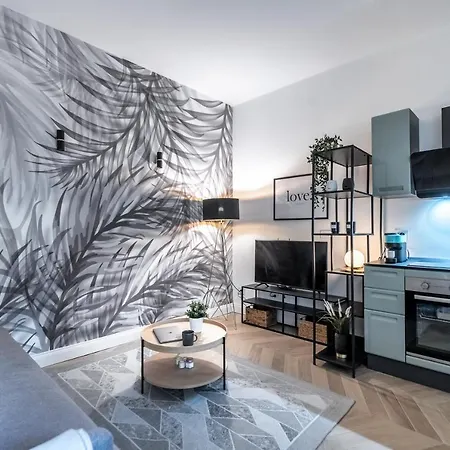 Duomo-porta Venezia, Luxury Design * Milano