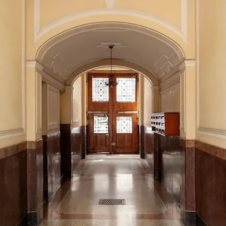 Comfort E Tranquillita Nel Cuore Di Citta Studi Besta Linate Duomo Milan