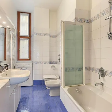 公寓 Flat In Citylife Near Metro! *