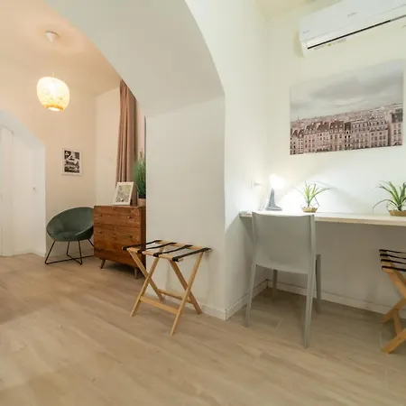 Cozy And Modern Brera アパート ミラノ