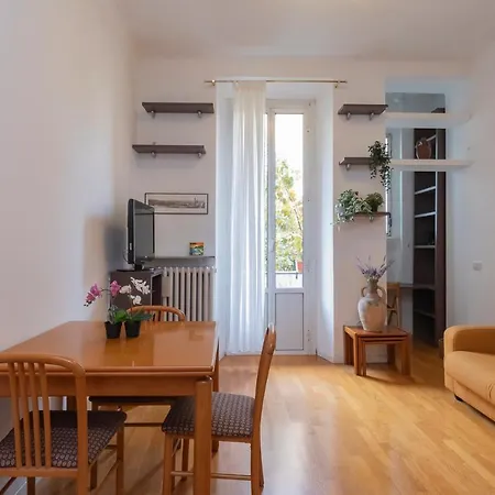 Apartment Ihost - Argonne 35 Milan