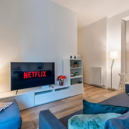 Apartamento Politecnico/duomo Eleganza, Design E Comfort *