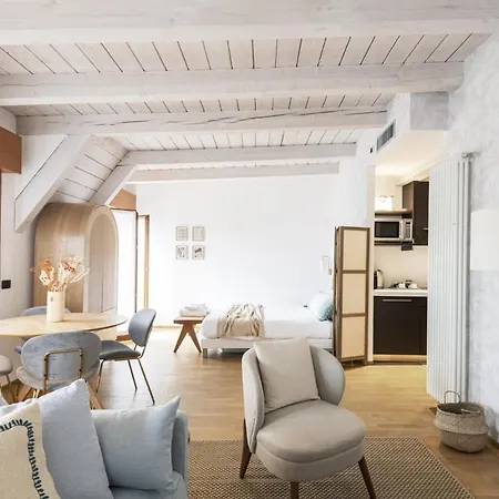 Easylife - - Garofalo 5 - Citta Studi