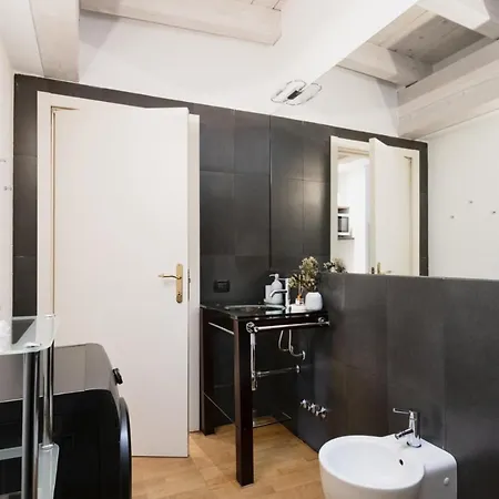 Easylife - - Garofalo 5 - Citta Studi *