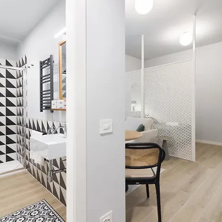 לינה וארוחת בוקר House Of Design Casati מילאנו