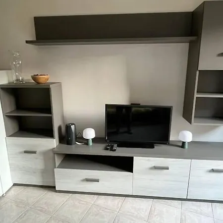 Apartment Bright Downtown Milan