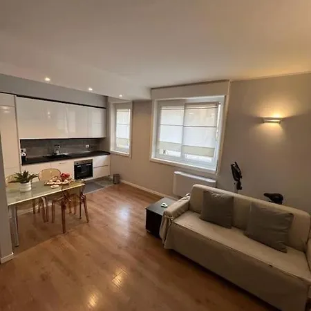 Apartment Casa In Piazza Della Repubblica