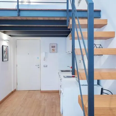 Appartement Ihost Center Studio - Uberti 11 Milaan