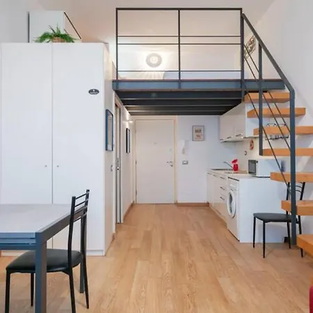 Ihost Center Studio - Uberti 11 Appartement