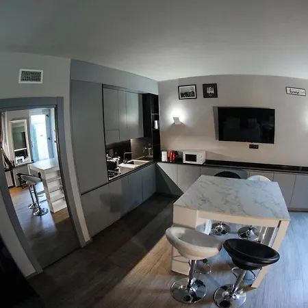 Bubi House Moscova * ميلان