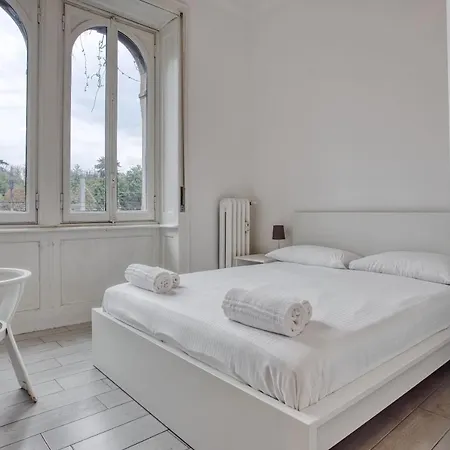 Apartament Joivy Wonderful Apt Next To Sforzesco Castle Mediolan