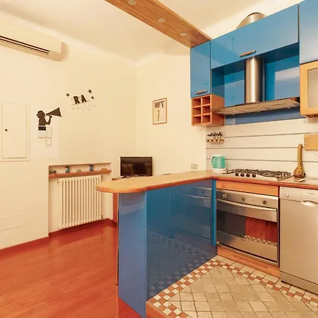 Lio's House Porta Venezia! Apartamento Milão