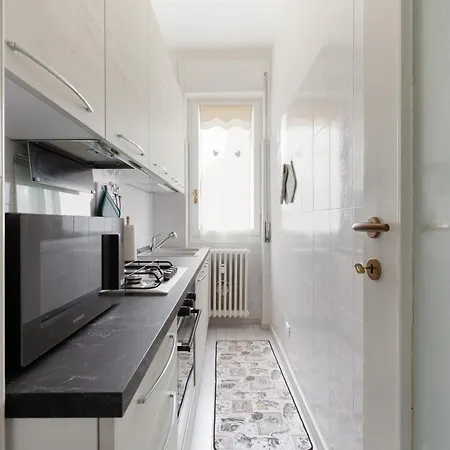 With Balcony -bisceglie Red Line Subway *