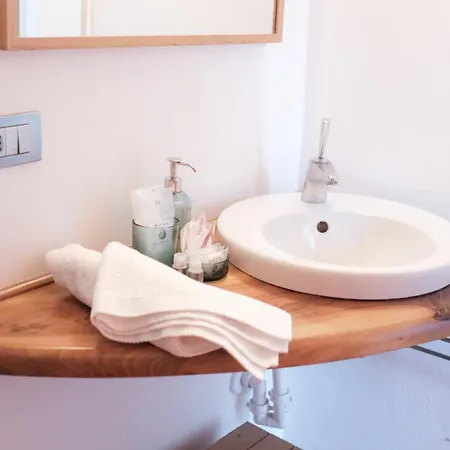 Apartmán Mysa - Ampio Quartiere Isola, *