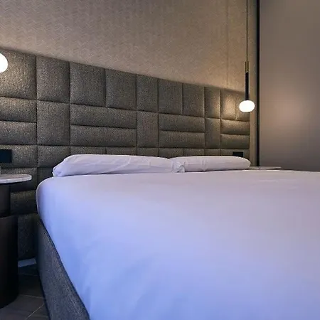 Apartament Contempora - Two Bedrooms Monet Mediolan