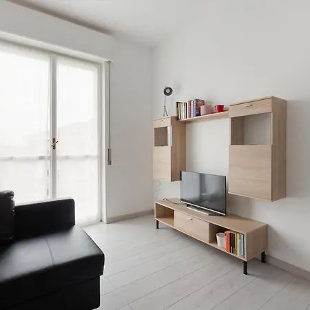 Apartman With Balcony -bisceglie Red Line Subway