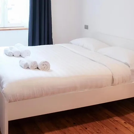 Apartmán Mysa - Ampio Quartiere Isola, *