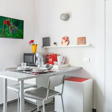 Ai Fiordalisi - - By Host4u 米兰