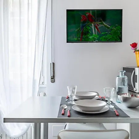 Apartment Ai Fiordalisi - - By Host4u