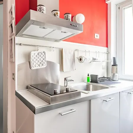 Ai Fiordalisi - - By Host4u 米兰