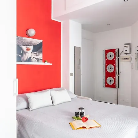 Ai Fiordalisi - - By Host4u