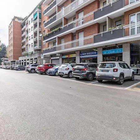 Apartment Ai Fiordalisi - - By Host4u *