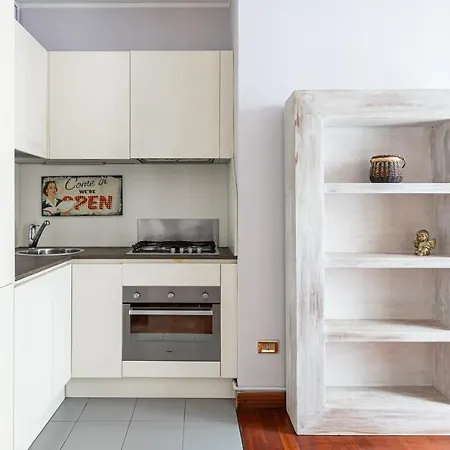 Casa Felicita - Chinatown Garibaldi Fs - By Host4u Appartamento *