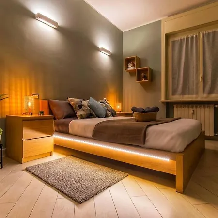 Charmy & Cozy Panoramic Flat 50m From M4 Stop Lägenhet