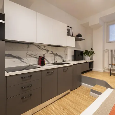 Appartamento Easylife - Tranquillo Vicino Prada Milano