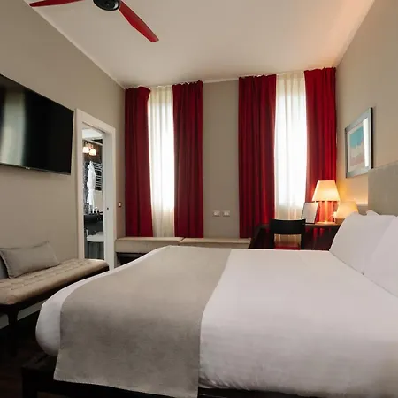 10 Keys מילאנו