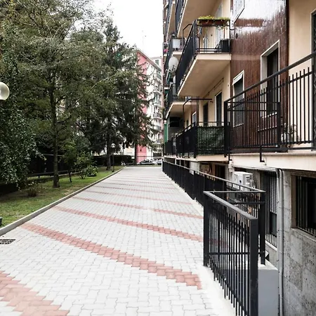 Easylife - - Mincio 30 S - Corvetto ミラノ