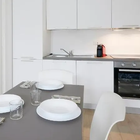 Apartament Postumia Joy - Sansiro Stadium - San Carlo Hospital