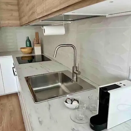 Apartmán Giro 58, 2 Bedroom Apartament, Close To San Siro, Fiera And 10 Min Metro To Duomo Milán