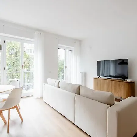 Luxury 2 Bedroom Apartament, Close To San Siro, Fiera&10 Min Metro To Duomo Apartamento
