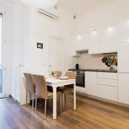 Appartement Easylife - Gemma Di Stile In Zona Bocconi
