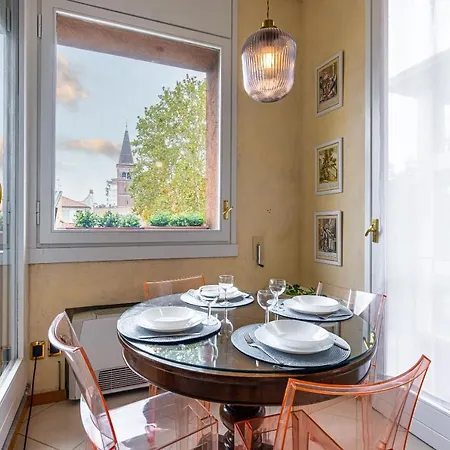 Brera - San Marco Charme Apartment * 밀라노