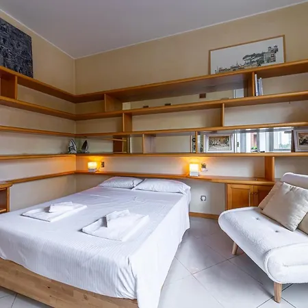 아파트 Brera - San Marco Charme Apartment *