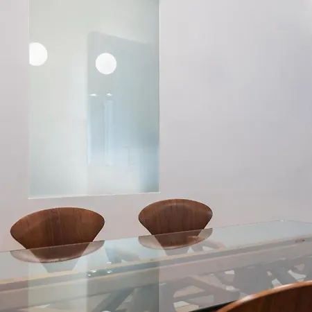 Elegante E Ampio Bilocale Vicino Stazione Apartment *