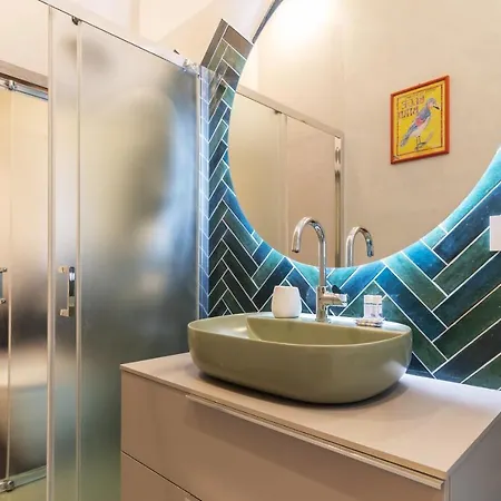 Appartamento Elegante E Ampio Bilocale Vicino Stazione *