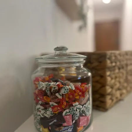 Regina In Bocconi Apartamento