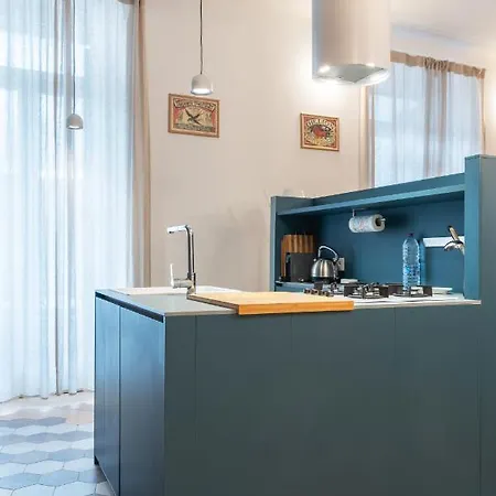 Apartment Elegante E Ampio Bilocale Vicino Stazione Milan