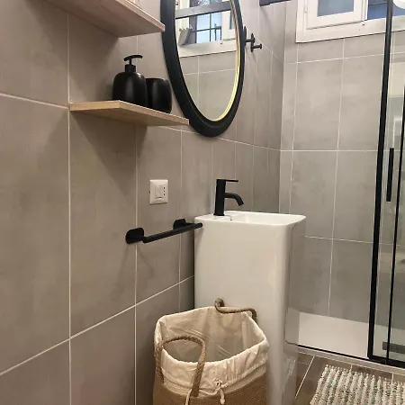 Appartement Regina In Bocconi Milan