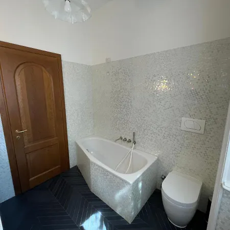Apartment Copernico Milan