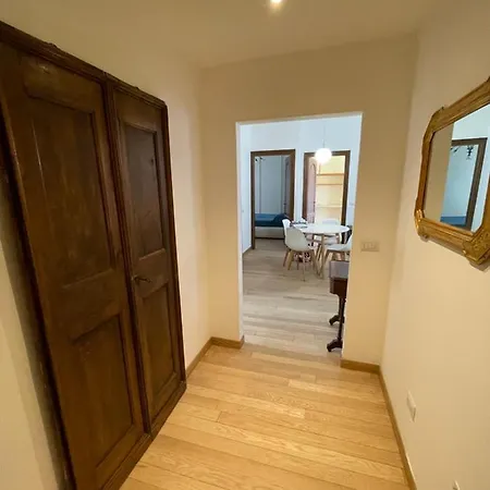 Apartment Copernico Milan