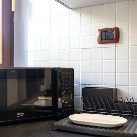 Citylife Apartment- Metro Access - 2 Bedrooms Apartmán