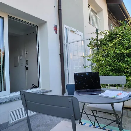 Casa Allegra By Allegio In Fashion Design District Apartment